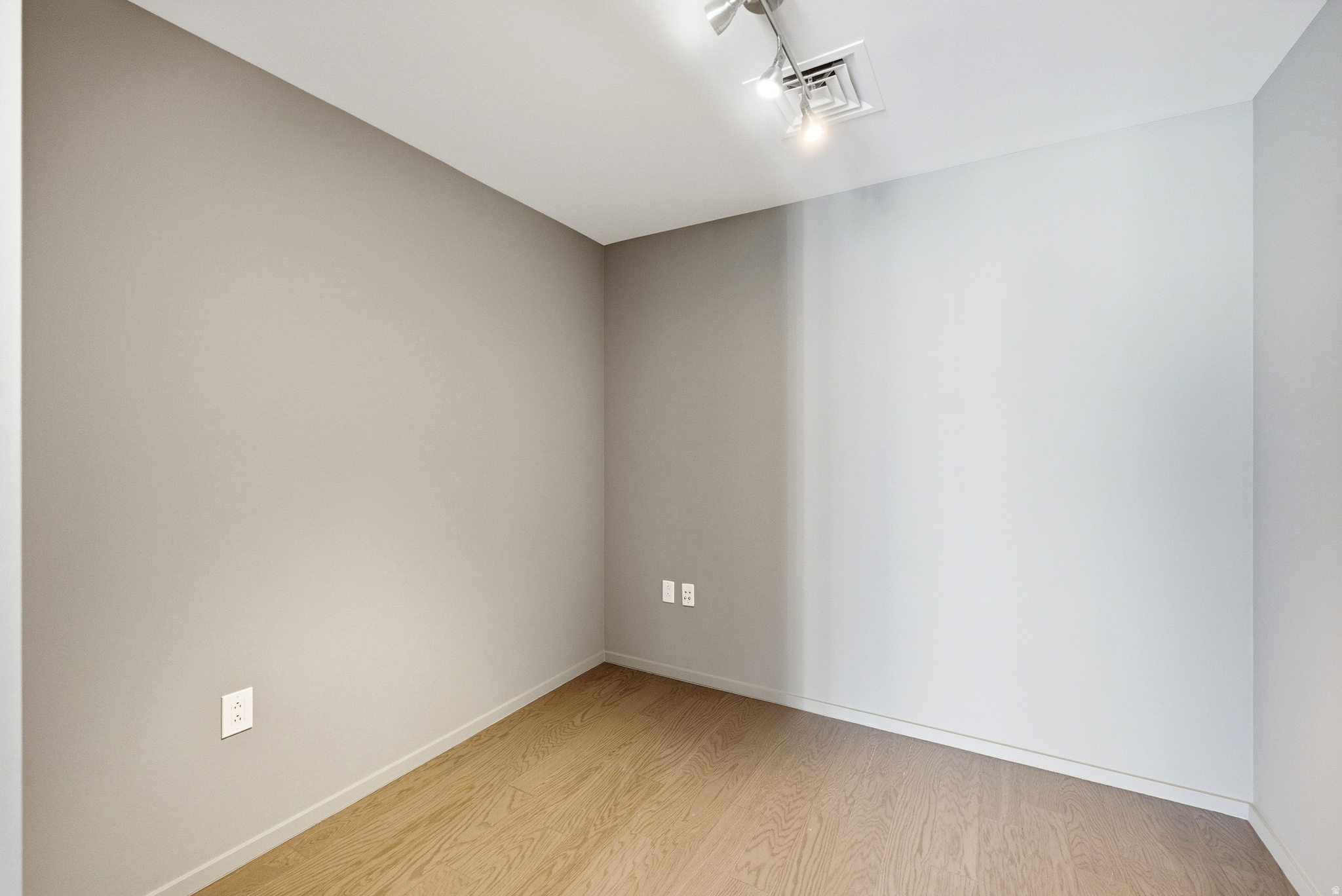 CITY CREEK- REGENT - Residential