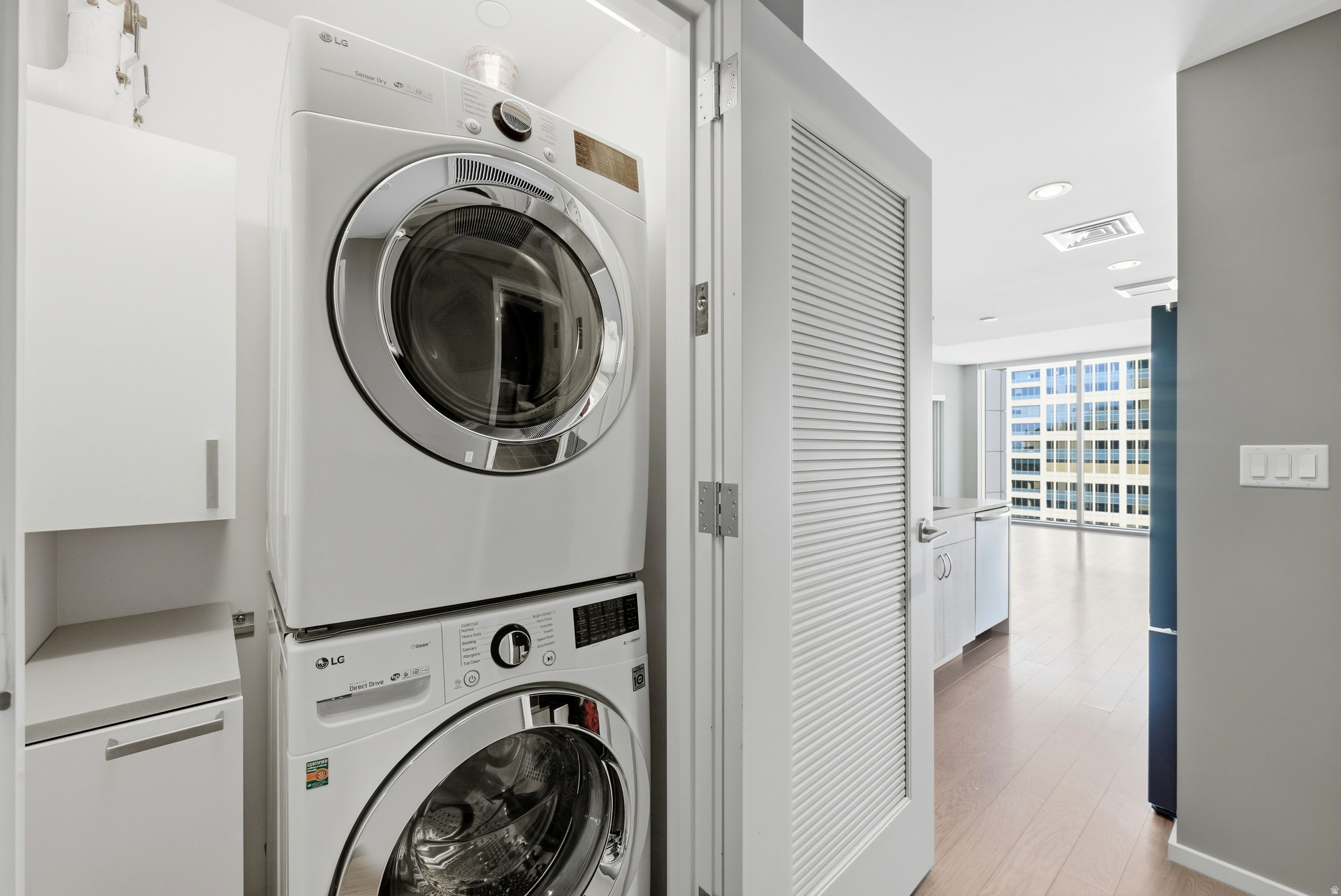 CITY CREEK- REGENT - Residential