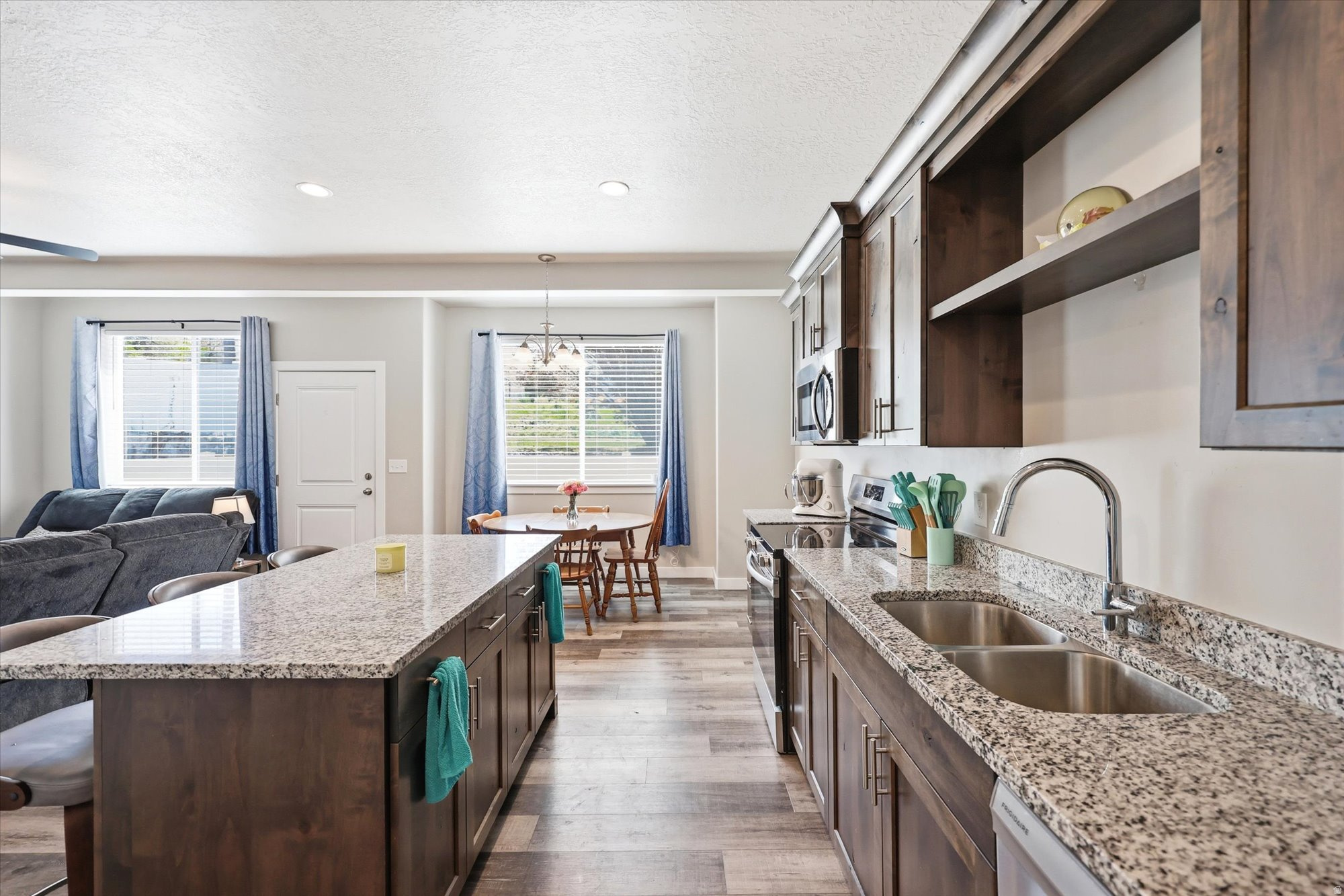 MOUNTAIN VIEW SUBDIVISION - Residential