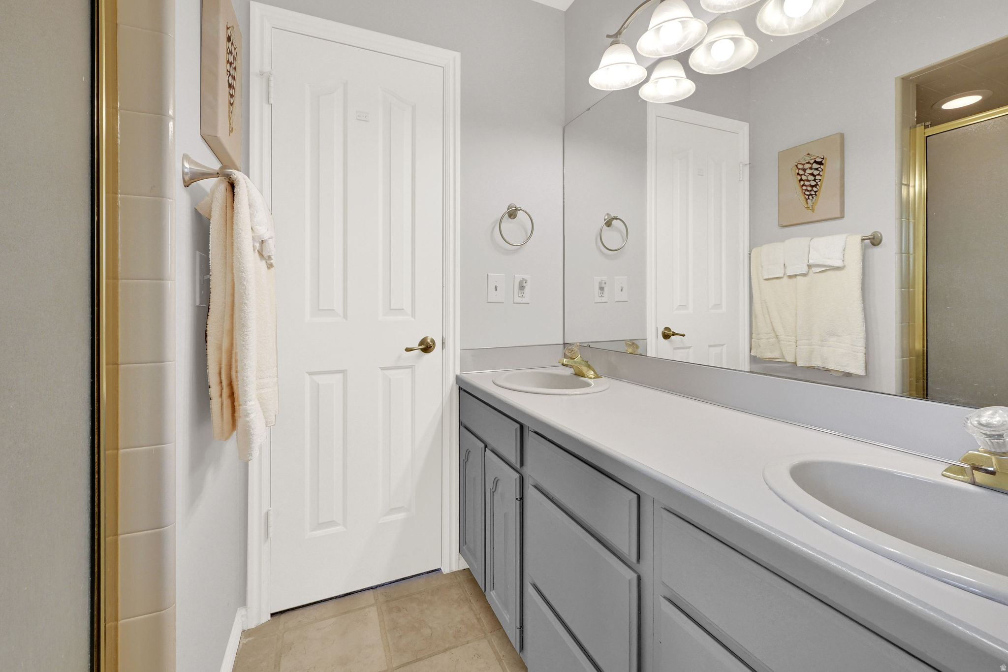 COTTONWOOD - Residential