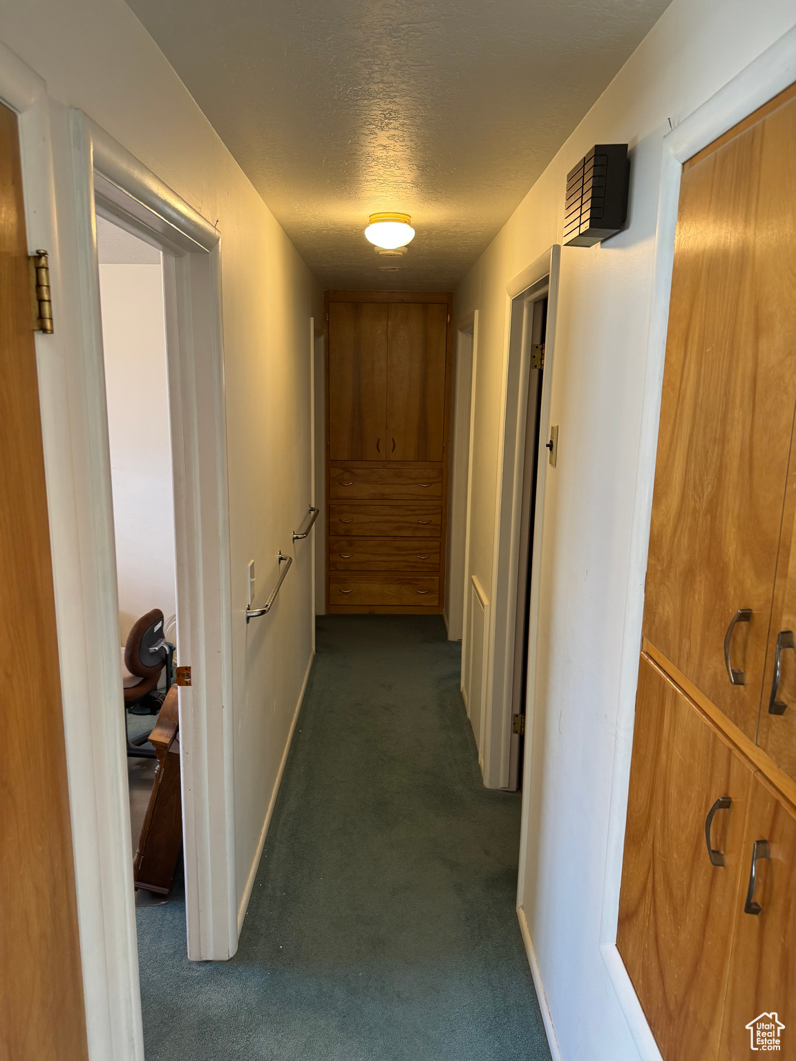 CLOVER RIDGE - Residential
