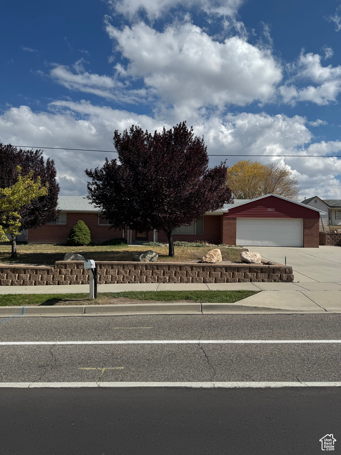 Incredible opportunity to own a home in South Jordan on a 1.3 acer lot. Great Mnt Views and a large six bay shop. Currently the lot has the potential to add a flag lot (Buyer to verify with city). Home is sold is. Sq/ft provided are estimates,buyer verify