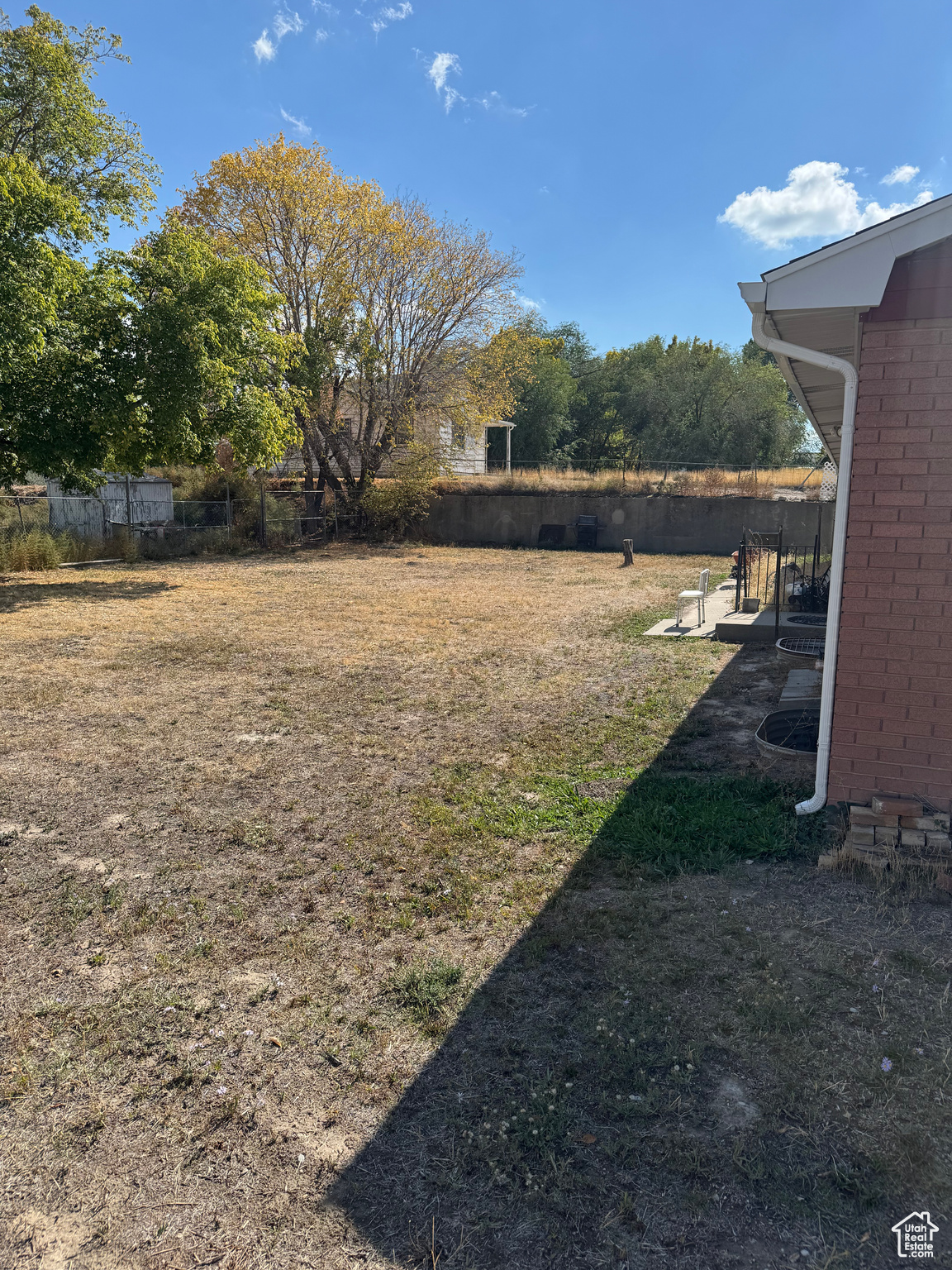 CLOVER RIDGE - Residential