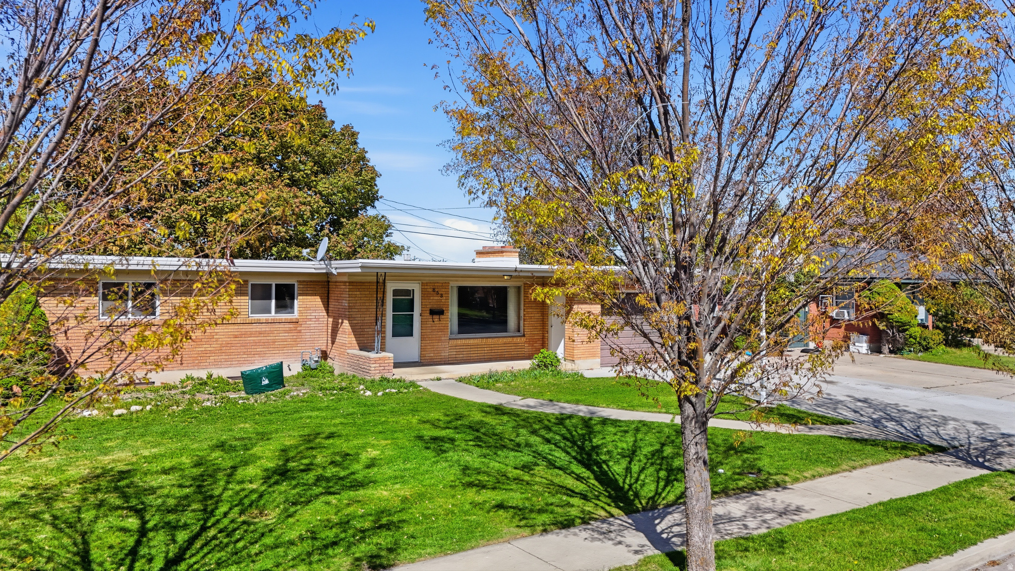 MOUNTAIN VIEW - Residential