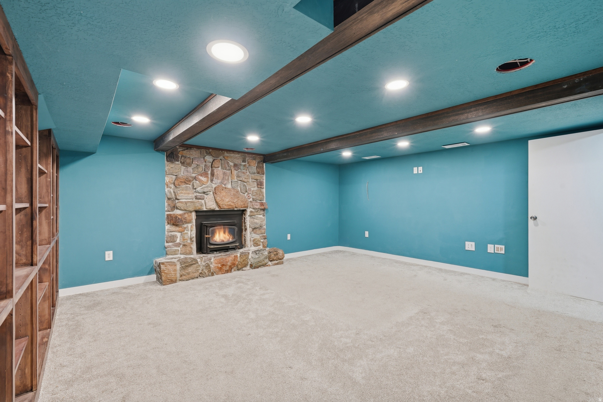 MOUNTAIN VIEW - Residential