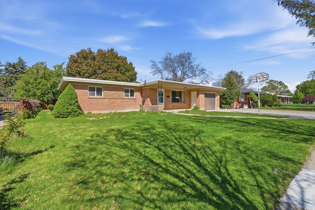 Photo of 853 N 1400 E, Logan, UT 84321 (MLS # 2154986)