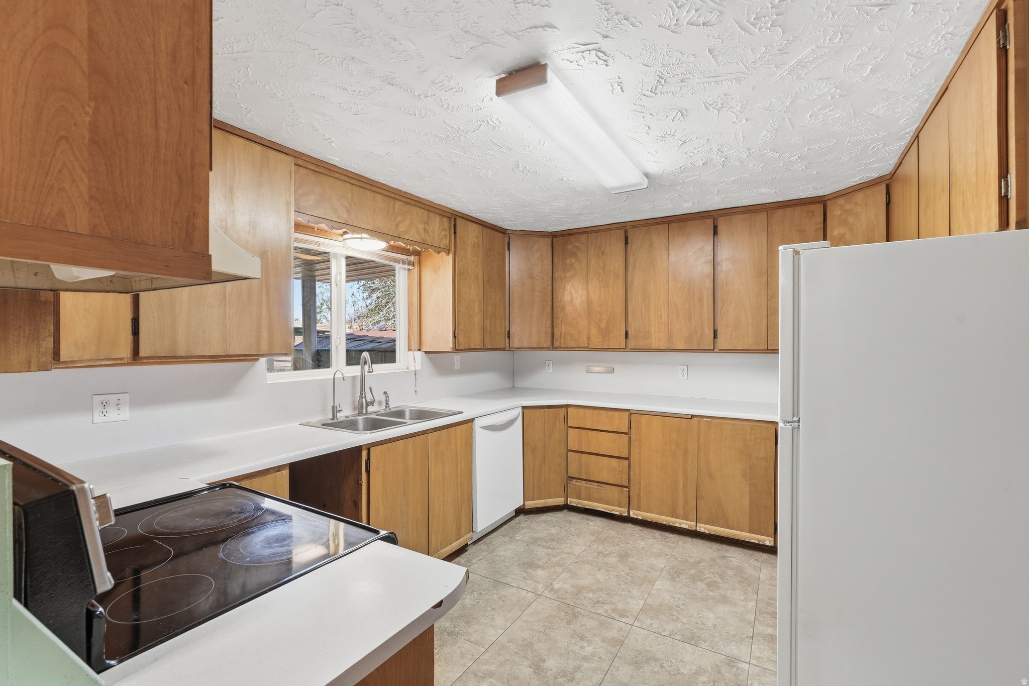 MOUNTAIN VIEW - Residential
