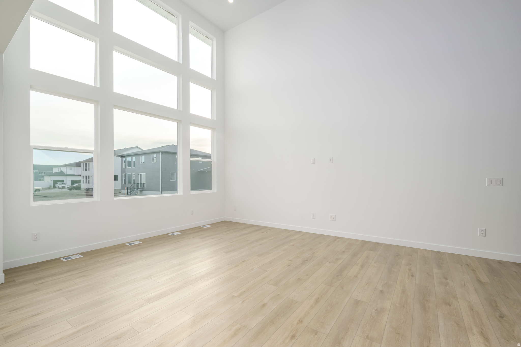 1990 E HUMMINGBIRD DR 4097