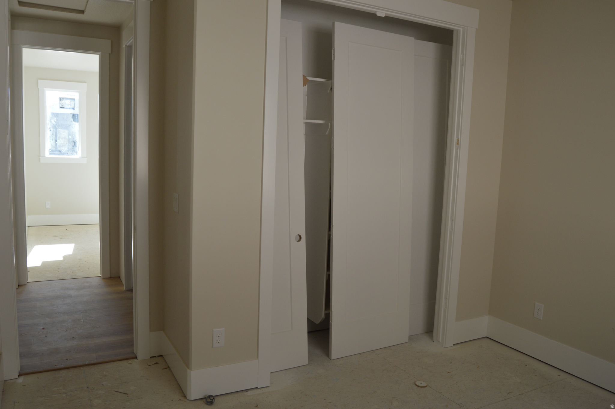 WHITE ROCK - Residential