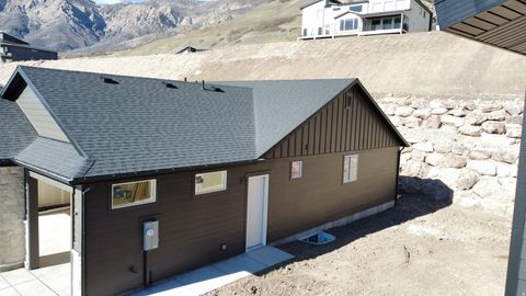 Tiny photo for 3038 N MOUNTAIN RD #215, North Ogden, UT 84414 (MLS # 2146188)