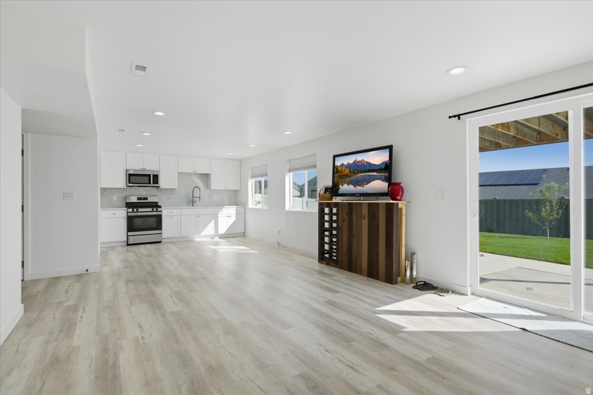 MALLARD BAY - Residential