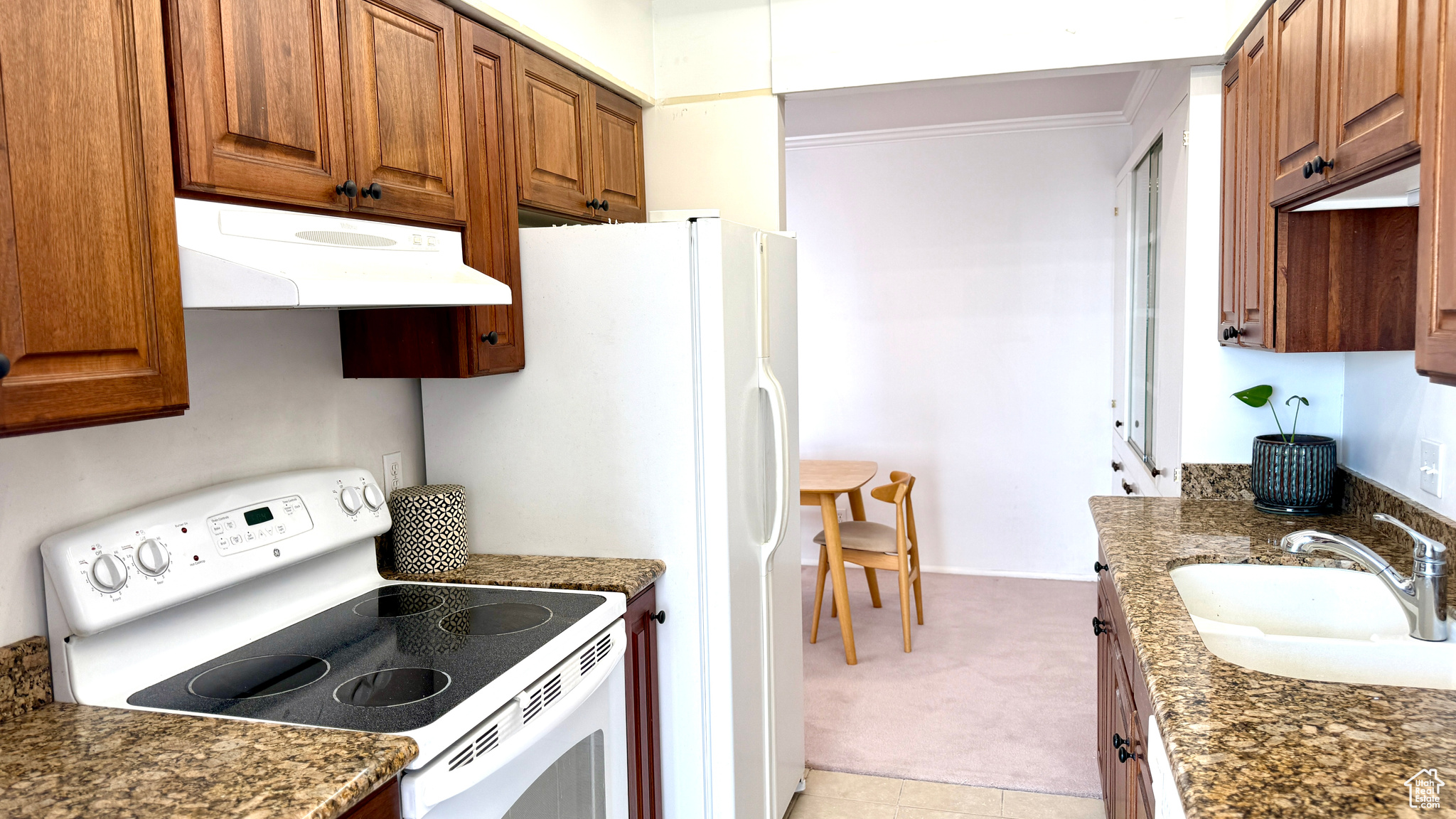 BONNEVILLE TOWER - Residential