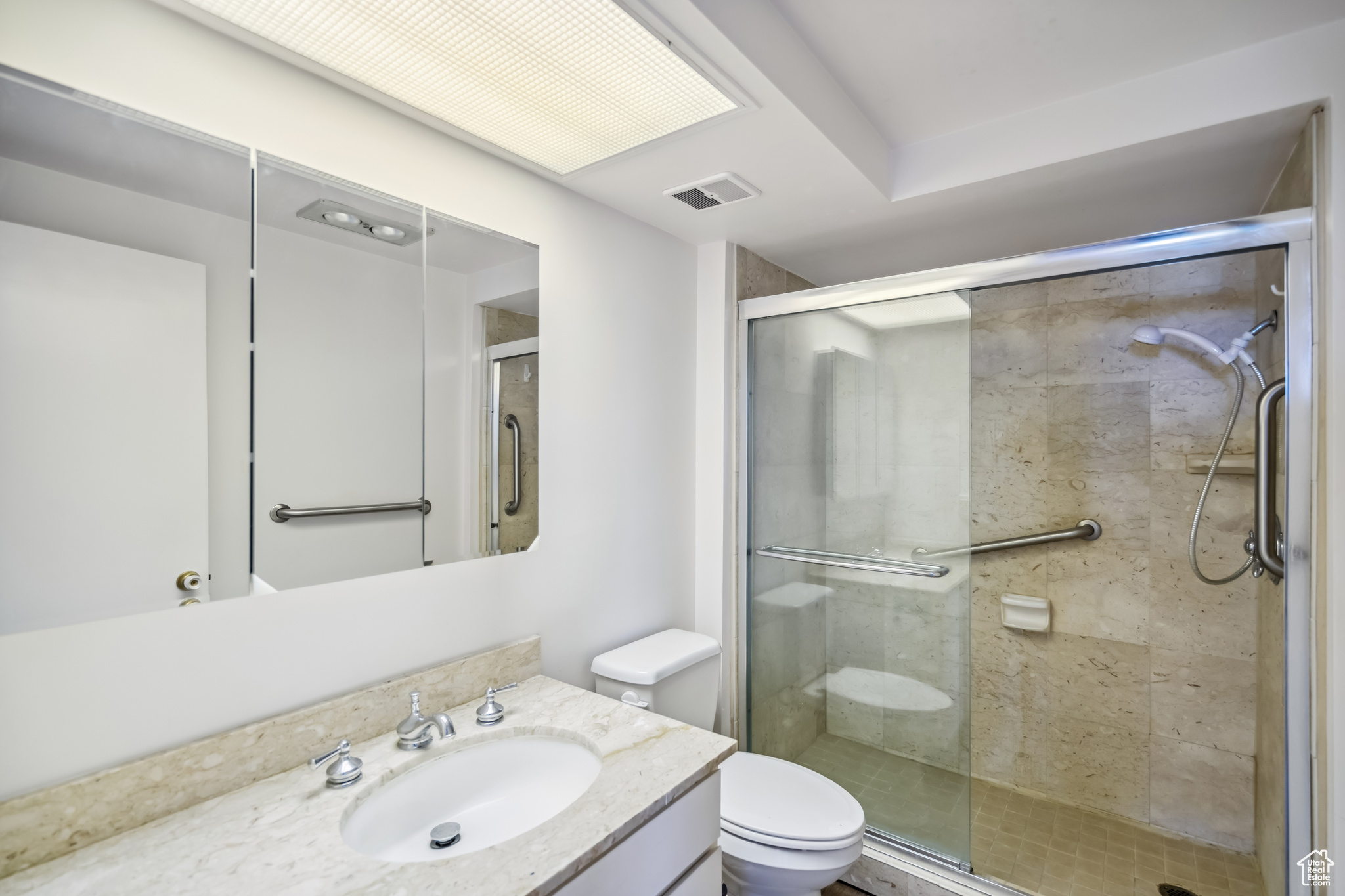 BONNEVILLE TOWER - Residential