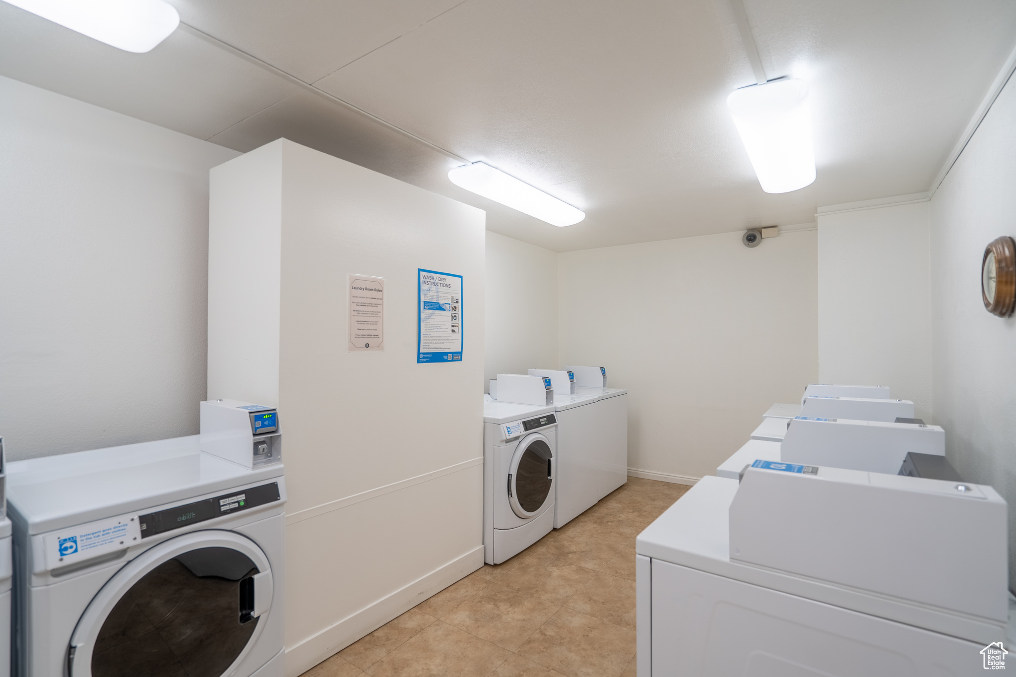 BONNEVILLE TOWER - Residential