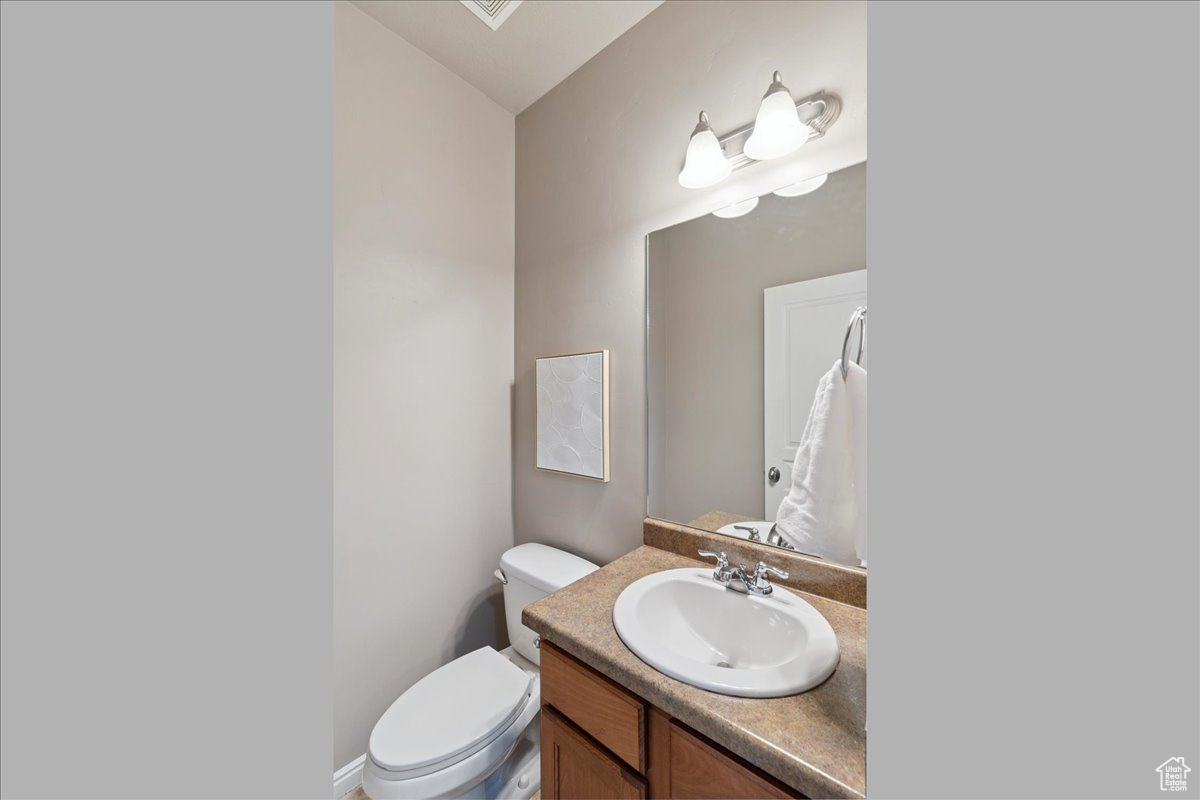 YALECREST TOWNS - Residential