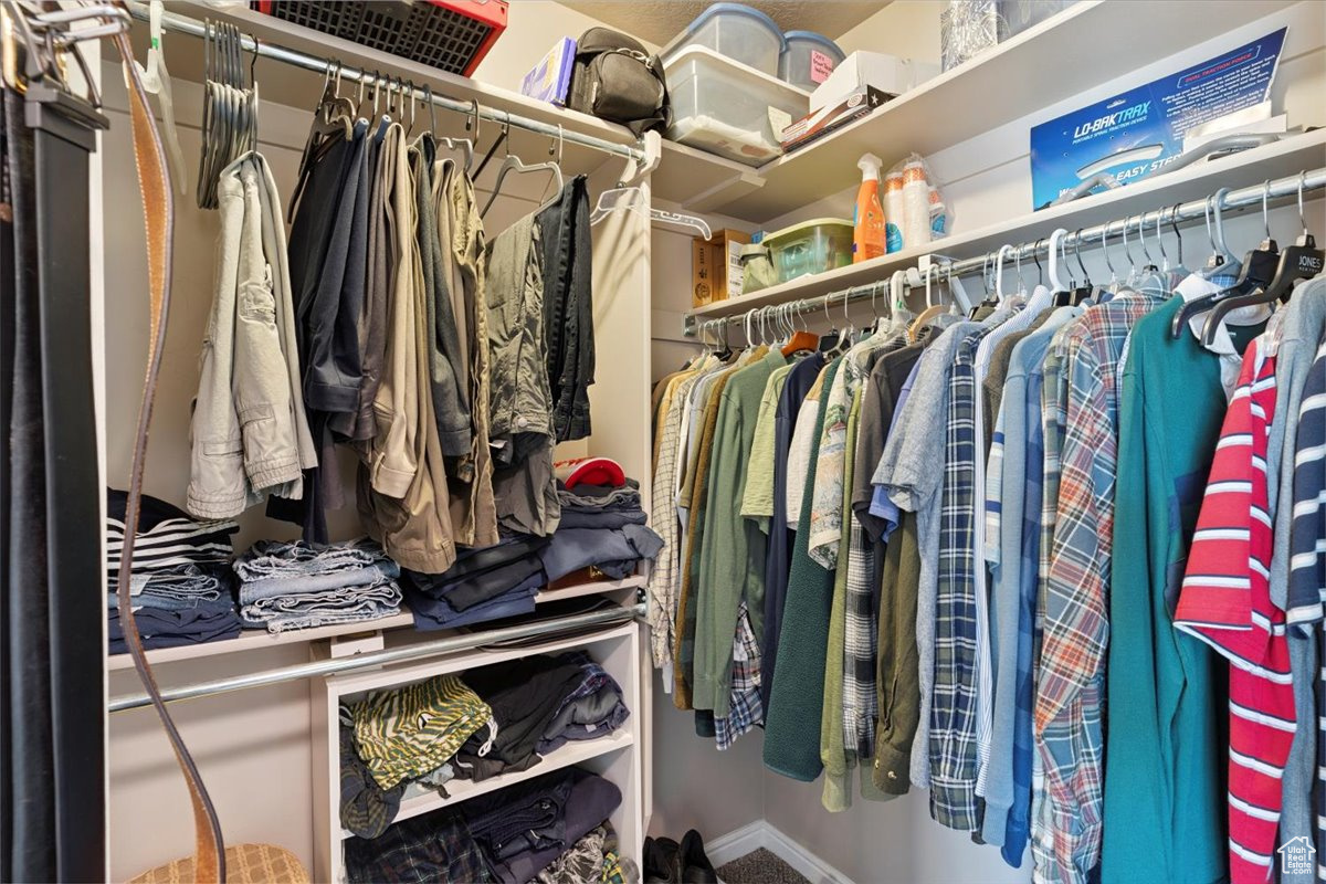 YALECREST TOWNS - Residential