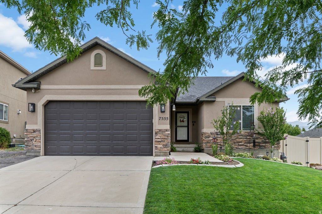 Photo of 7555 N PINECONE RD, Eagle Mountain, UT 84005 (MLS # 2179423)
