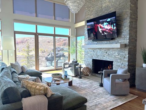 Tiny photo for 6423 GOLDEN BEAR LOOP W, Snyderville, UT 84098 (MLS # 2125871)