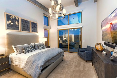 Tiny photo for 6423 GOLDEN BEAR LOOP W, Snyderville, UT 84098 (MLS # 2125871)