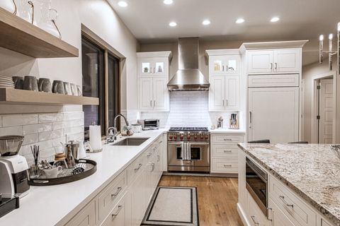 Tiny photo for 6423 GOLDEN BEAR LOOP W, Snyderville, UT 84098 (MLS # 2125871)