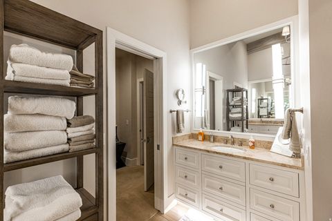 Tiny photo for 6423 GOLDEN BEAR LOOP W, Snyderville, UT 84098 (MLS # 2125871)