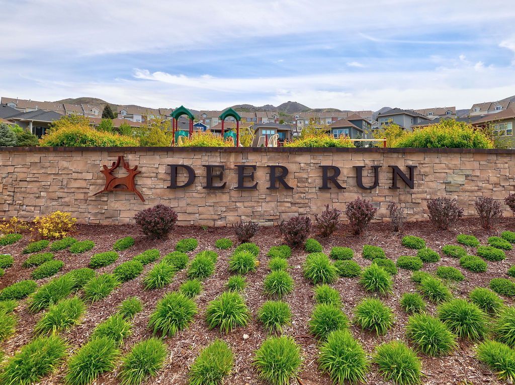 Photo of 14121 DEER ARCH LN #212, Draper, UT 84020 (MLS # 2153886)