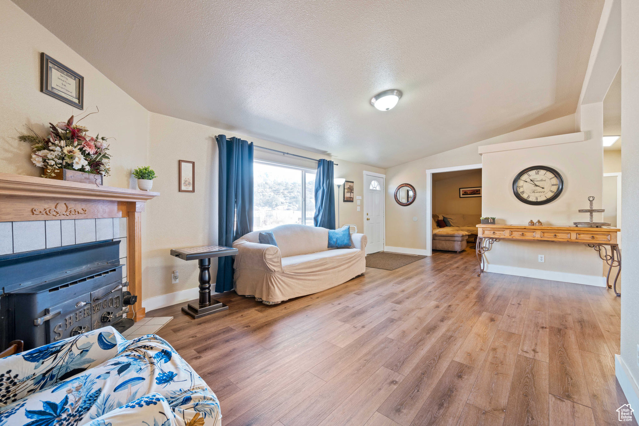 1523 N Rome Way, Apple Valley, Utah image 3