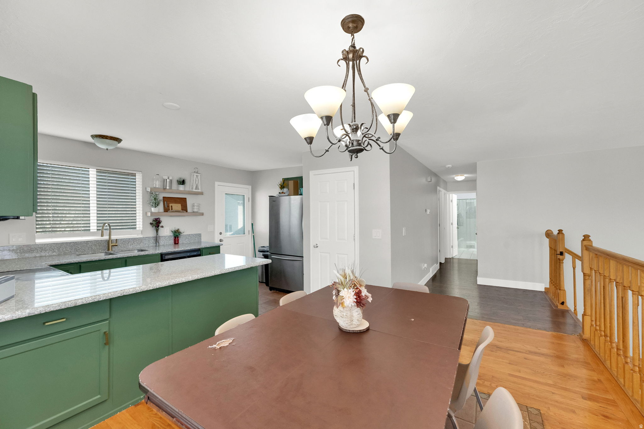 MEADOWS - Residential