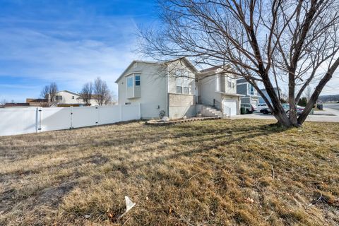 Tiny photo for 2973 S 6070 W, West Valley City, UT 84128 (MLS # 2135470)