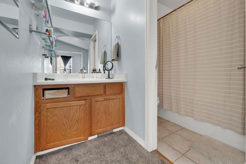 Tiny photo for 2973 S 6070 W, West Valley City, UT 84128 (MLS # 2135470)