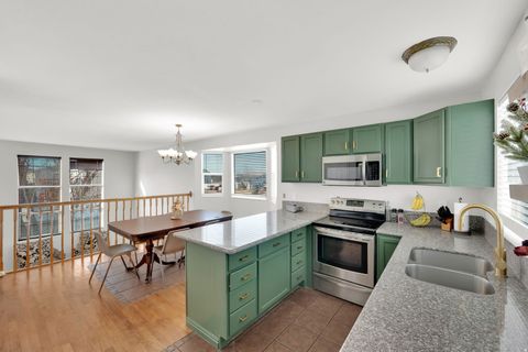 Tiny photo for 2973 S 6070 W, West Valley City, UT 84128 (MLS # 2135470)