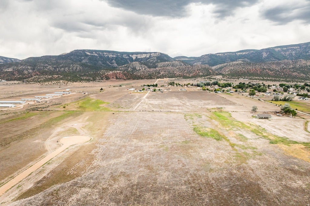 Photo of 585 E 14250 N #5, Wales, UT 84667 (MLS # 2171259)