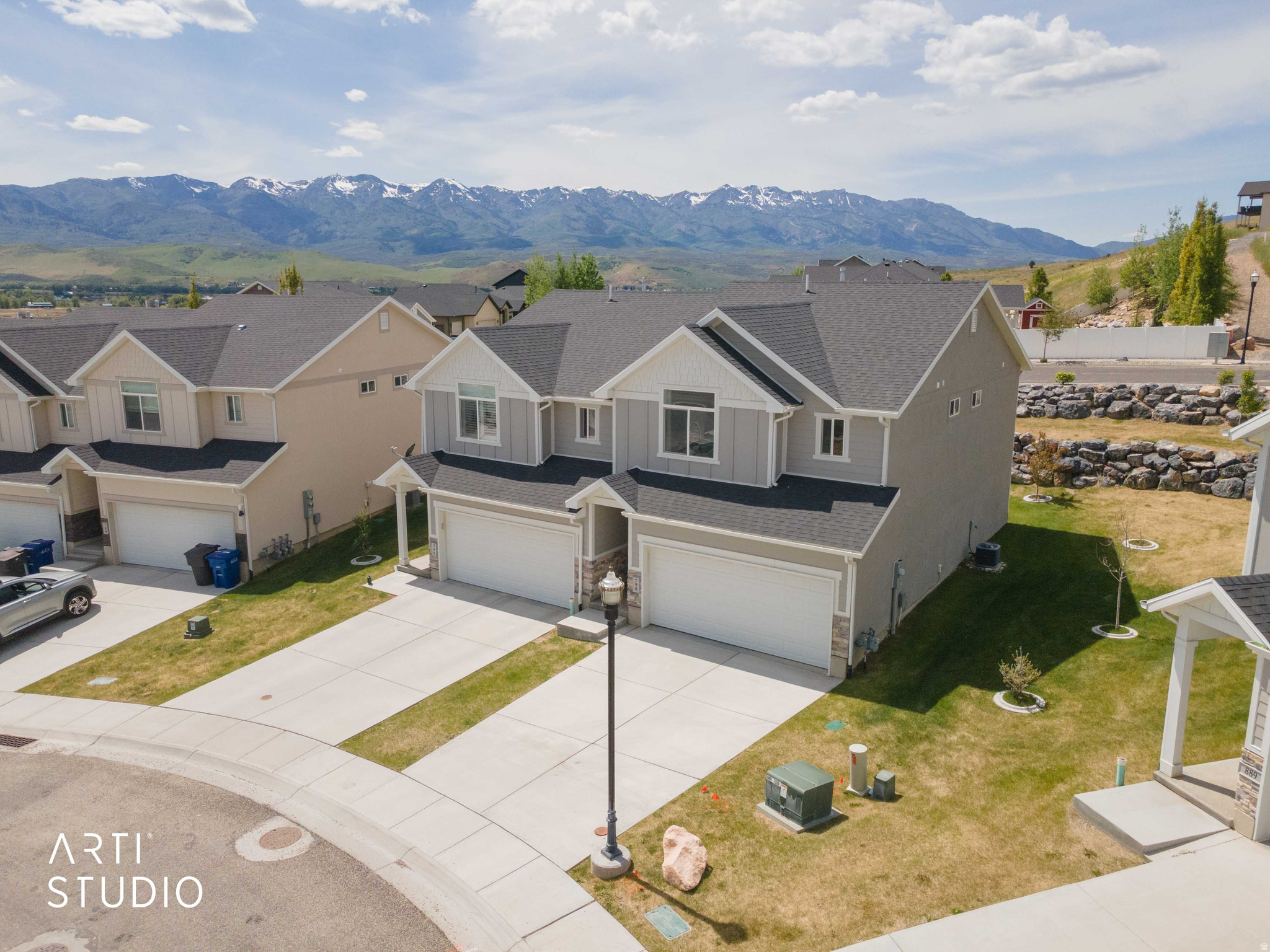 QUAIL RIDGE - Residential