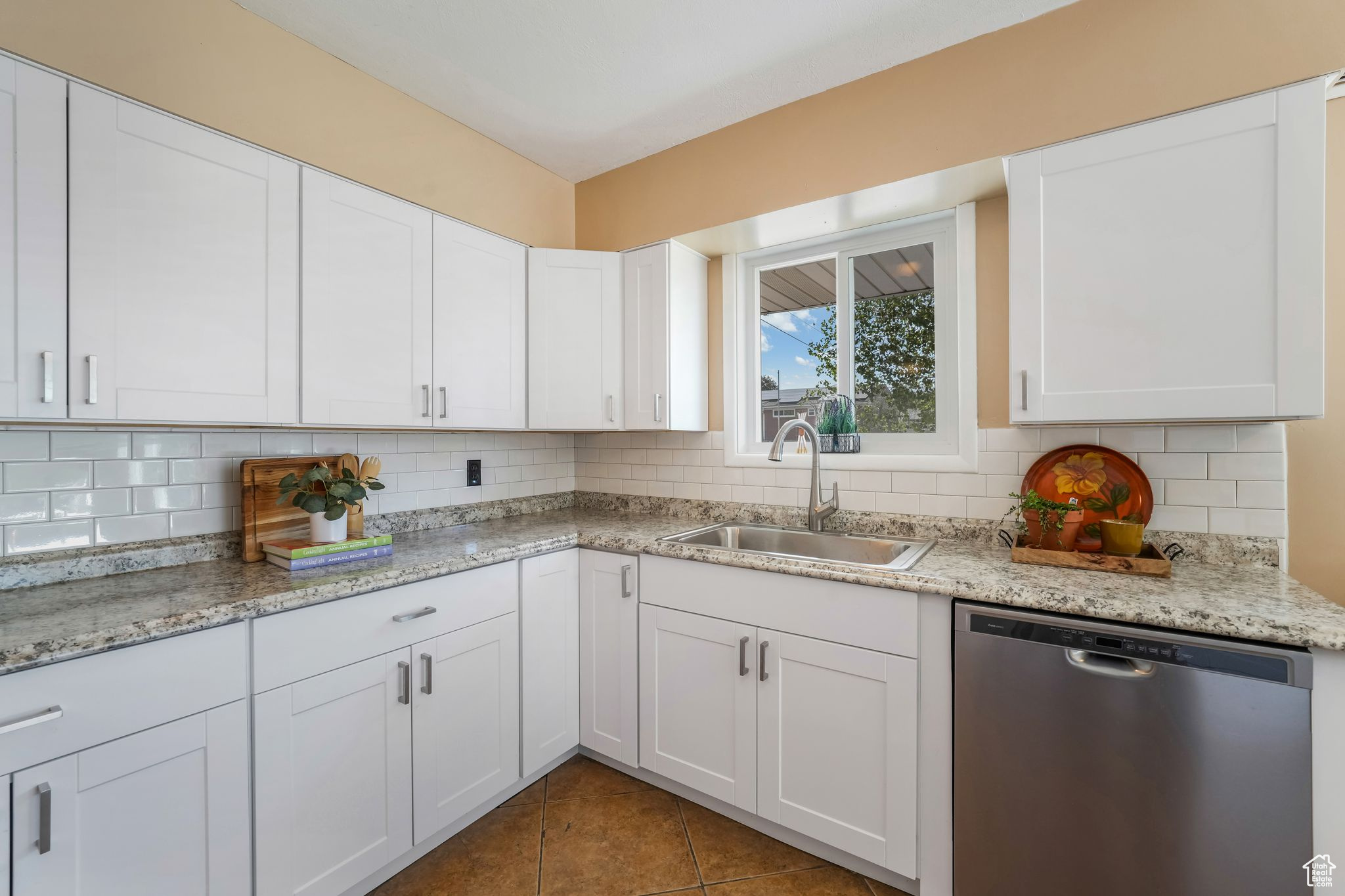 3909 S Rosemary St, West Valley City, Utah image 7