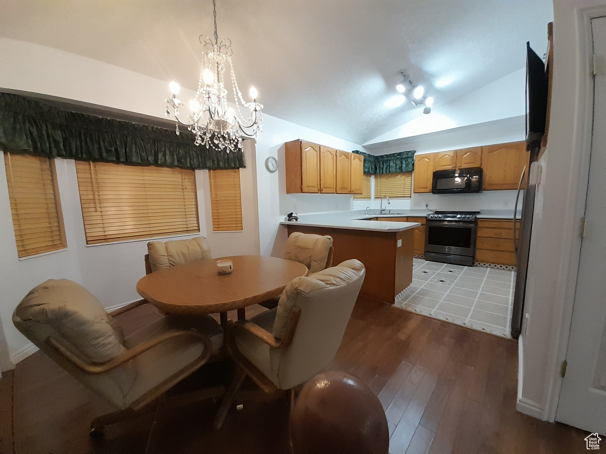 1082 S Southland Dr, Tooele, Utah image 8