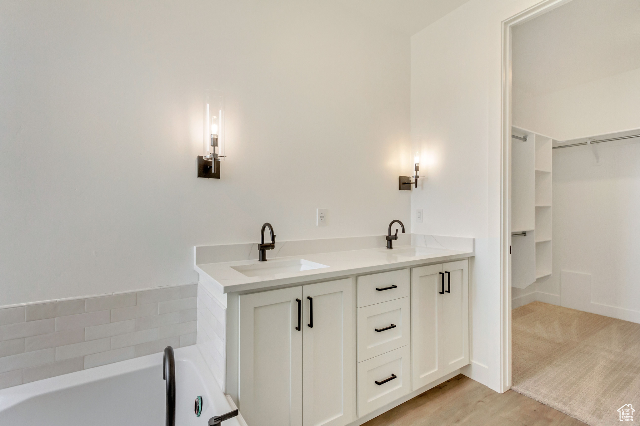 DEER HAVEN - Residential