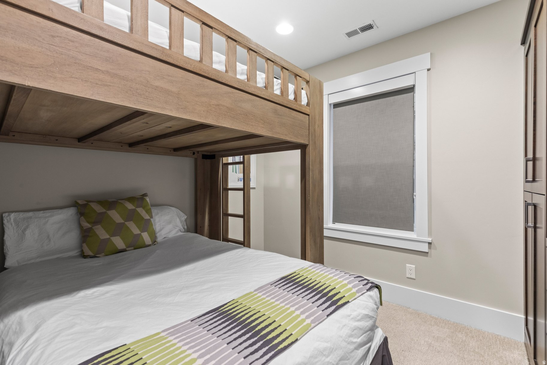 SNYDERS ADDITION - Residential