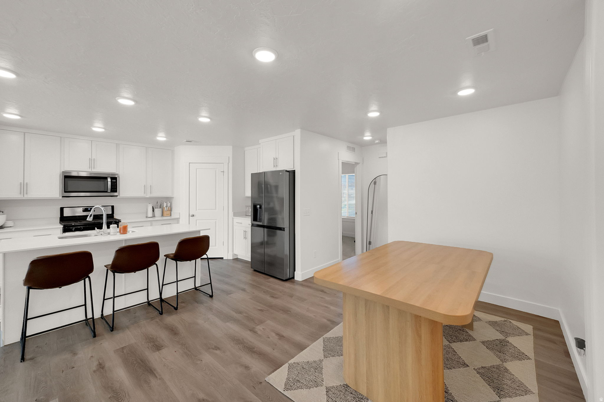 ARROWGATE - Residential