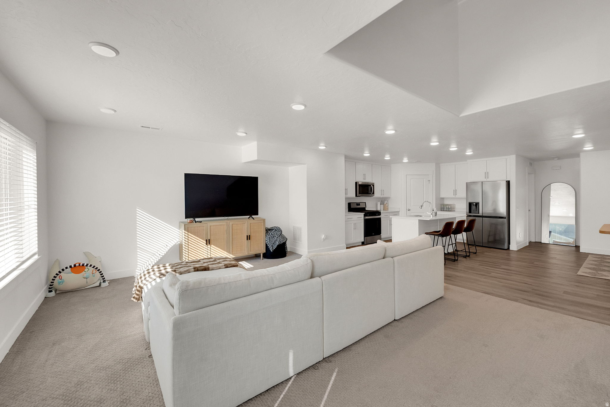 ARROWGATE - Residential