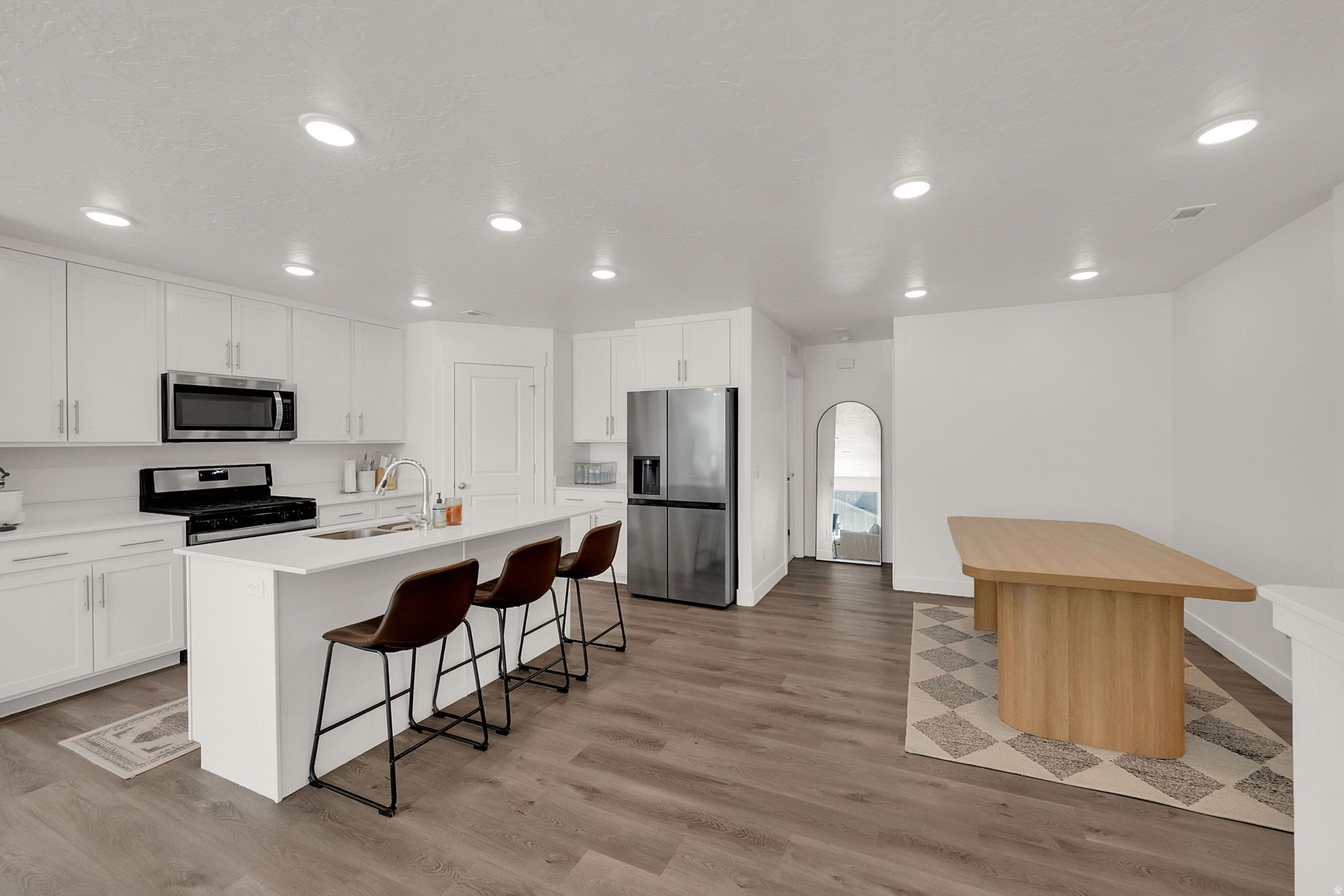 ARROWGATE - Residential