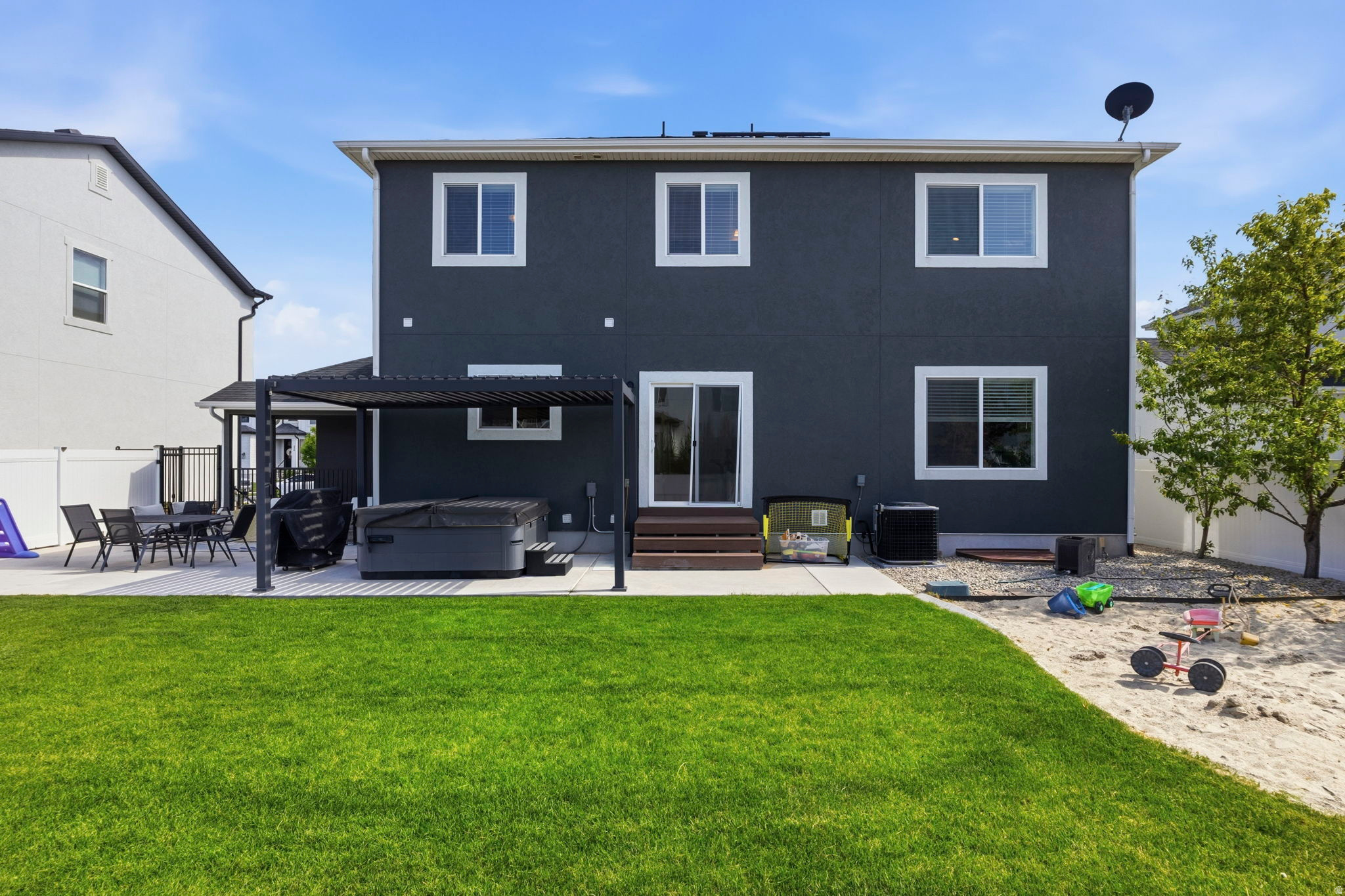 WILLOWS AT WATERS EDGE - Residential