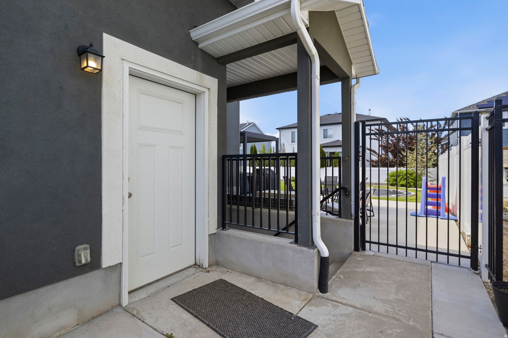 WILLOWS AT WATERS EDGE - Residential