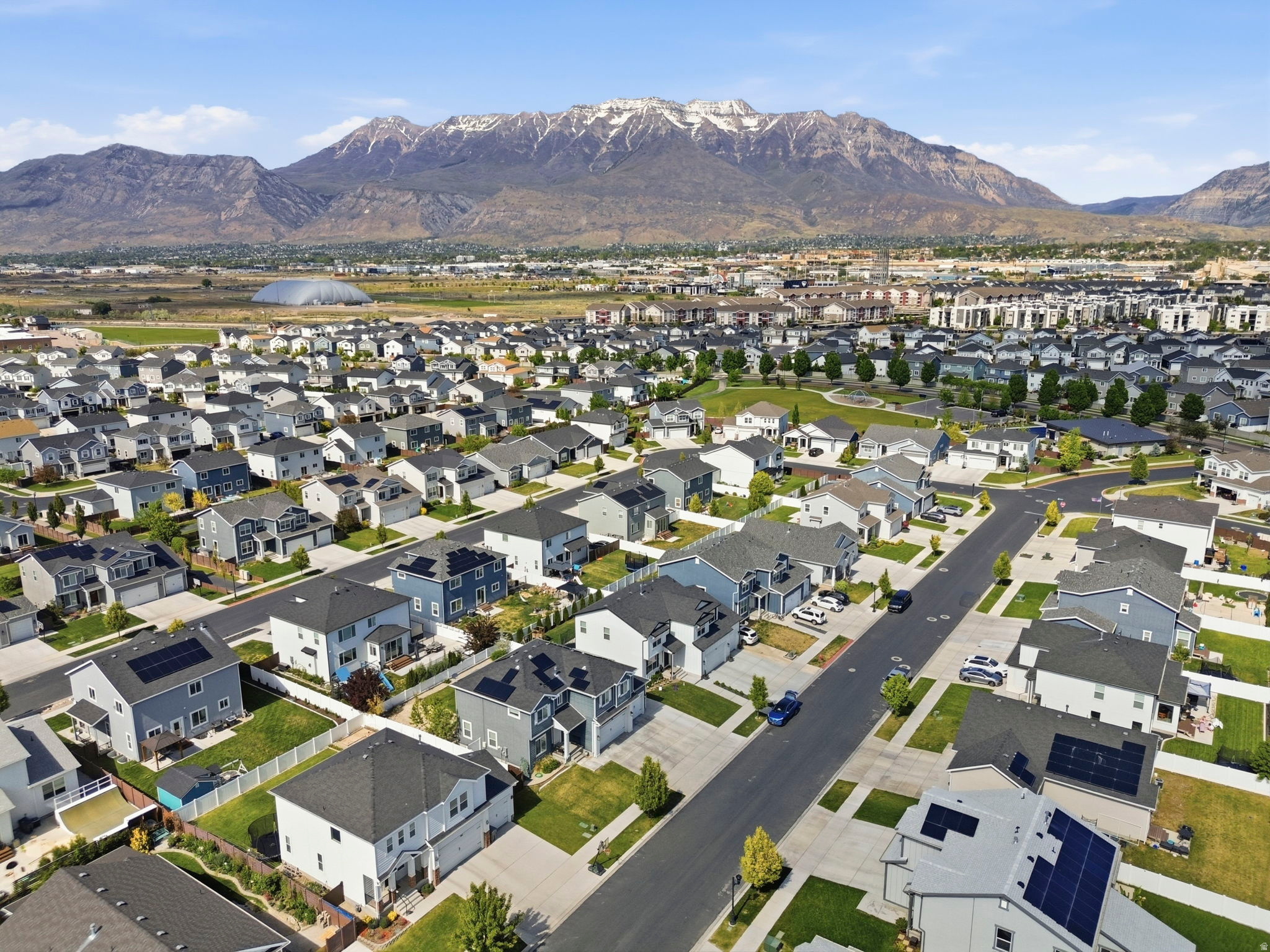 WILLOWS AT WATERS EDGE - Residential