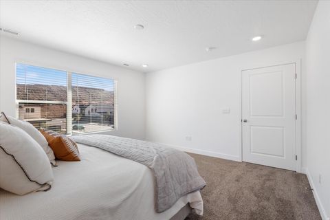 Tiny photo for 1604 S CEDAR MESA DR, Washington, UT 84780 (MLS # 2120655)