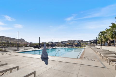 Tiny photo for 1604 S CEDAR MESA DR, Washington, UT 84780 (MLS # 2120655)
