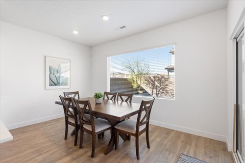 Tiny photo for 1604 S CEDAR MESA DR, Washington, UT 84780 (MLS # 2120655)