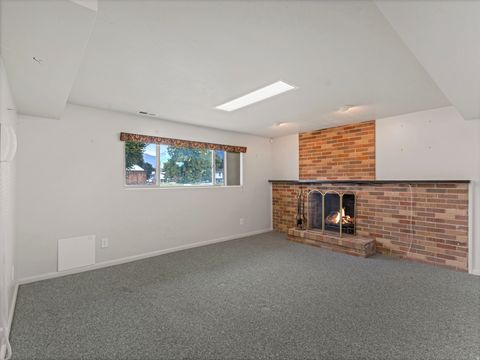 Tiny photo for 7964 S 860 E, Sandy, UT 84094 (MLS # 2123086)