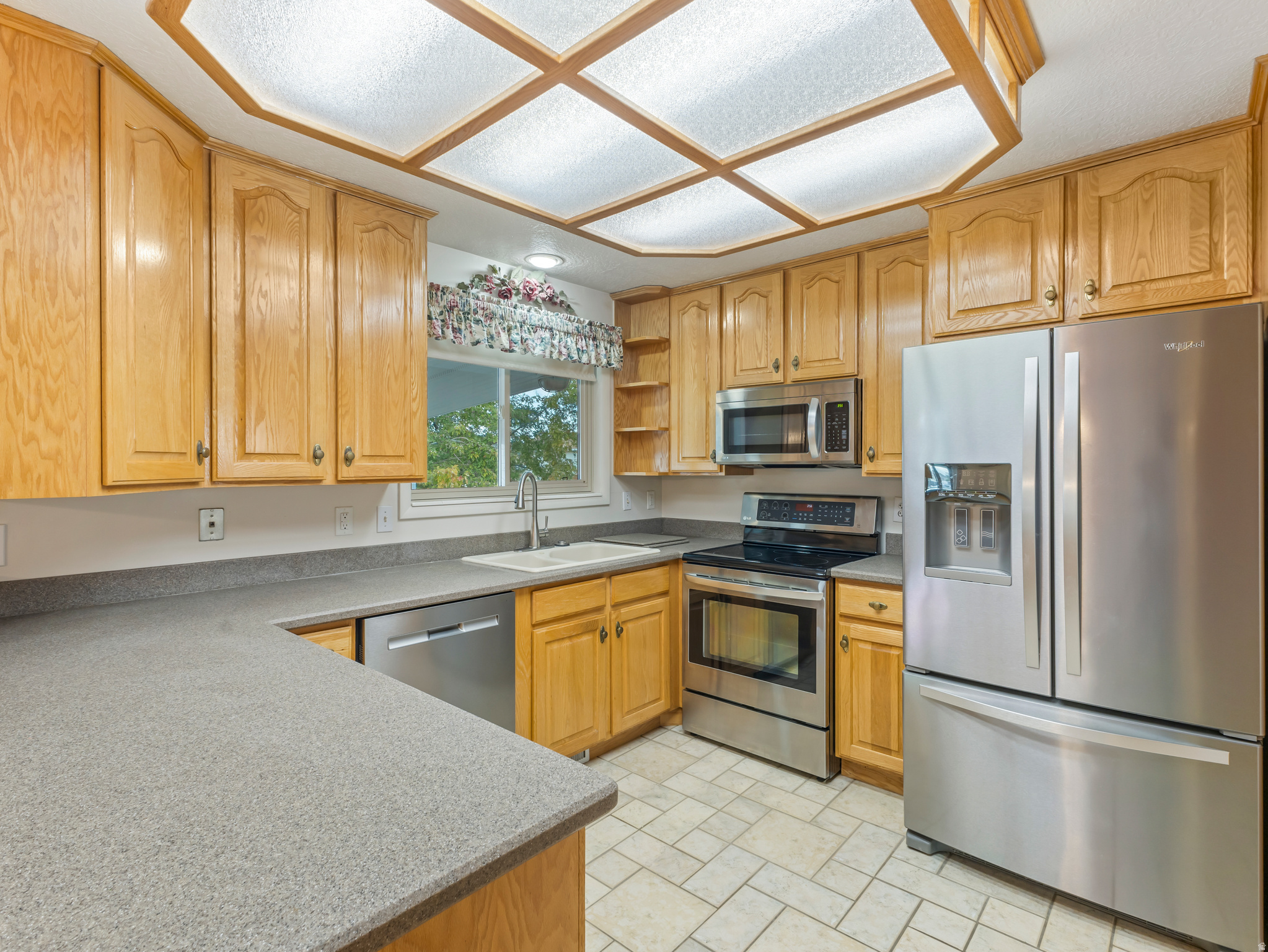 PONDEROSA PARK - Residential