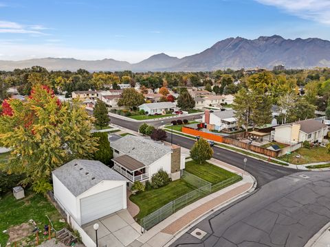 Tiny photo for 7964 S 860 E, Sandy, UT 84094 (MLS # 2123086)