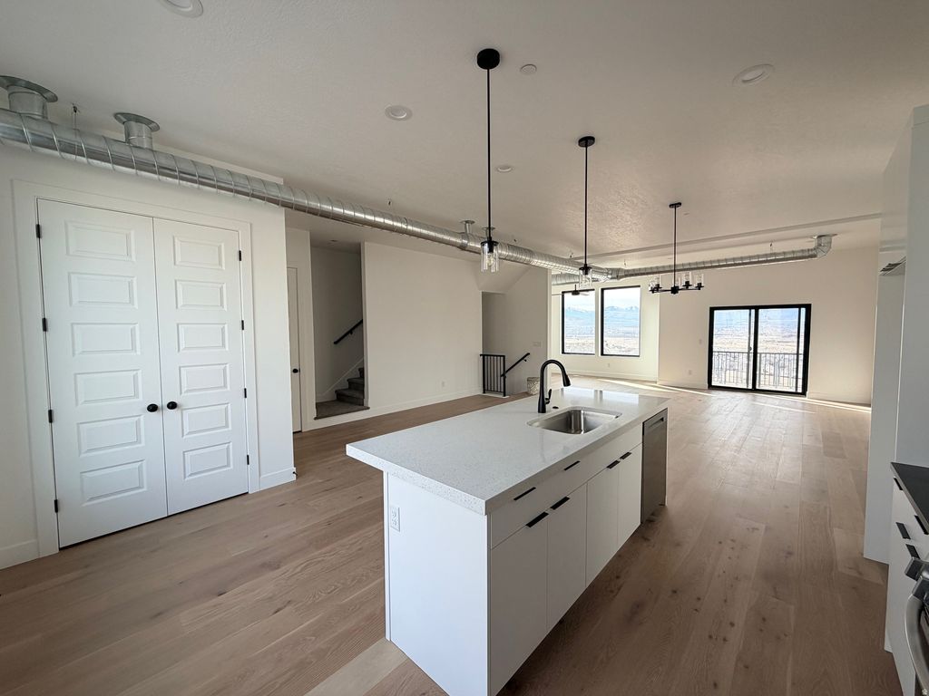 Photo of 14382 S CHAMP CV, Draper, UT 84020 (MLS # 2141051)